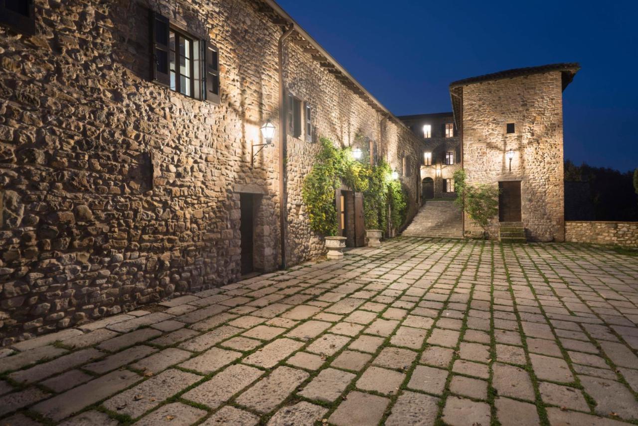 Castello Di Viano Villa Exteriör bild