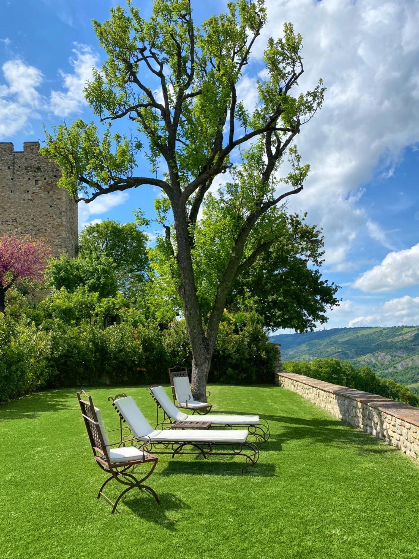 Castello Di Viano Villa Exteriör bild