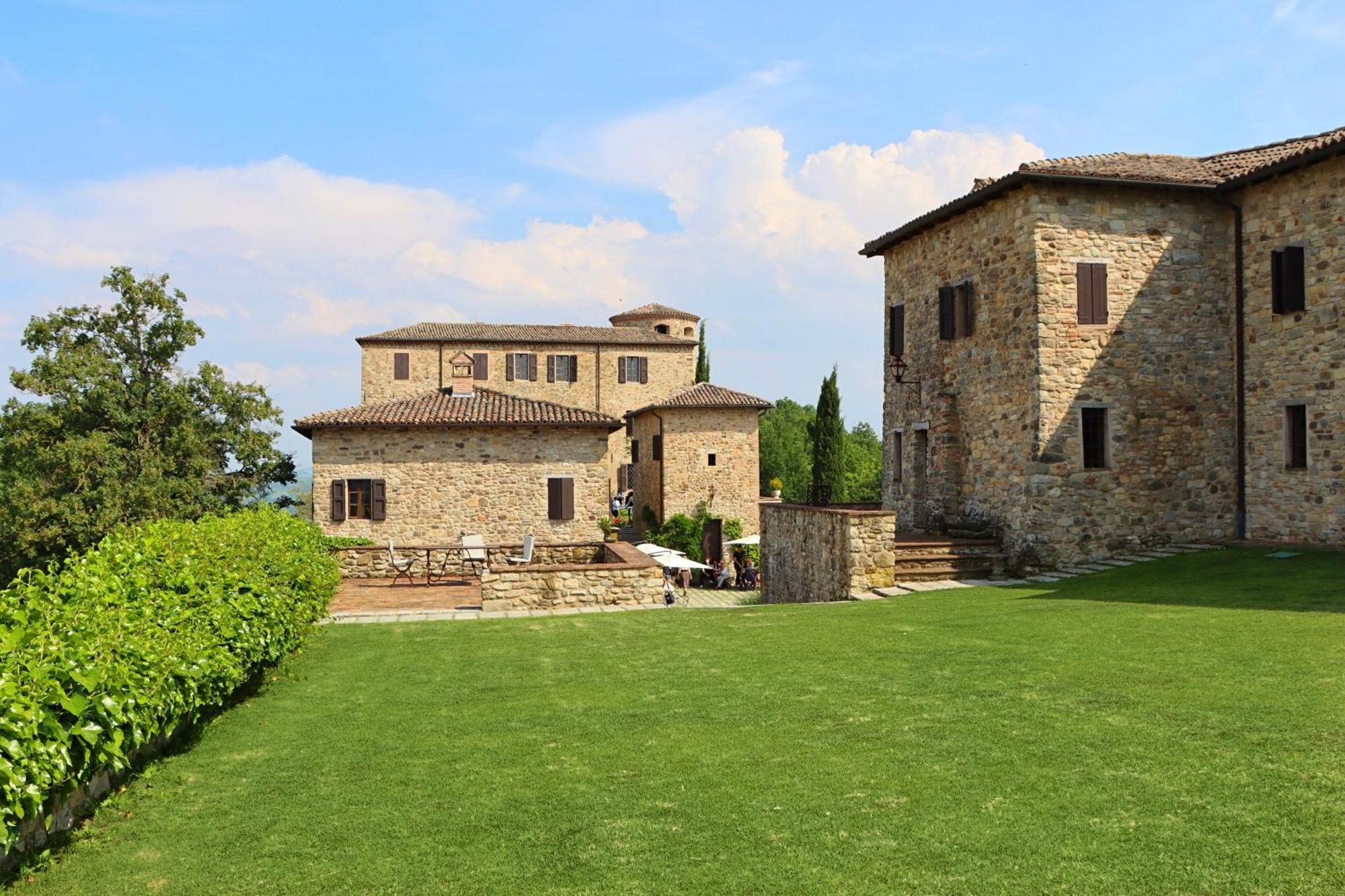 Castello Di Viano Villa Exteriör bild