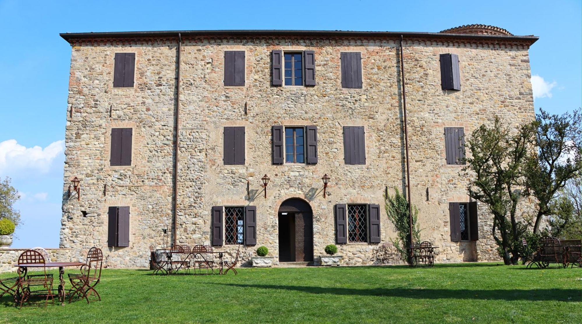 Castello Di Viano Villa Exteriör bild